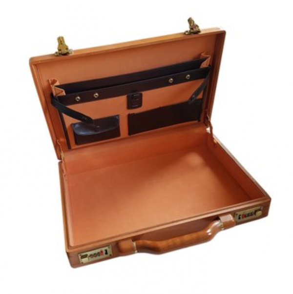 Tas kerja dengan aksen kayu